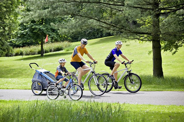 Unterwegs auf dem Rad - eine gute Alternative für Familien! © FlickR/European Cyclists Association, Pressedienst Fahrrad