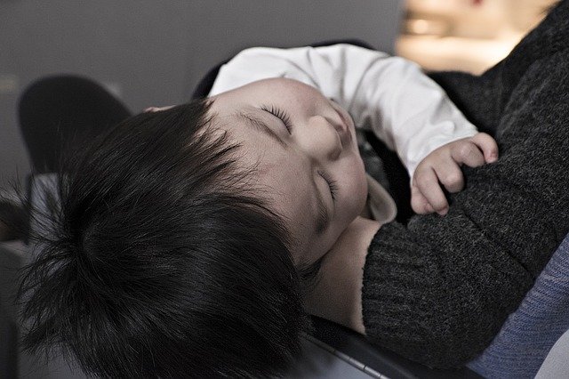 Schlafen auf Reisen ist ein großes Thema für viele Familien © Pixabay